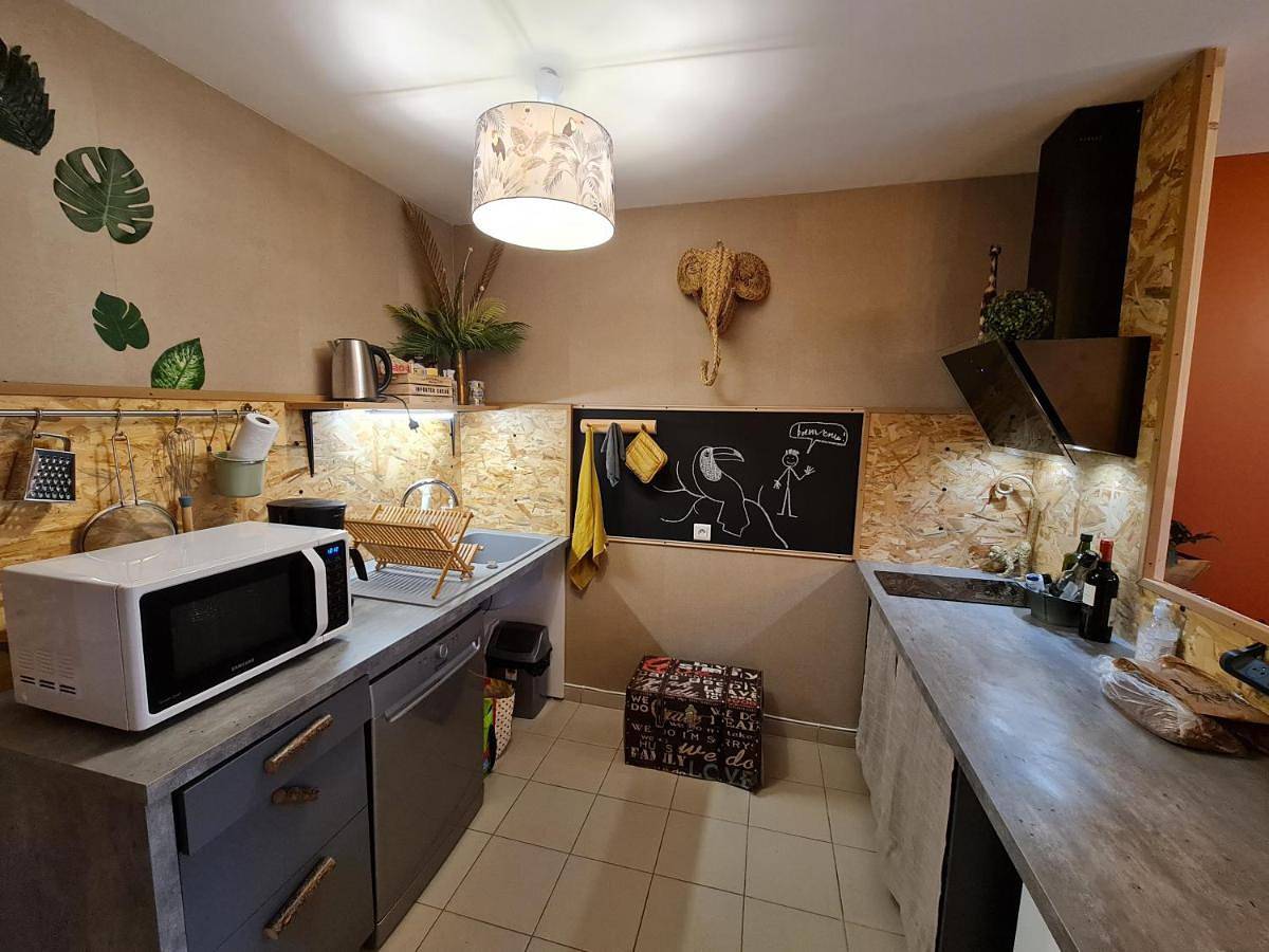 Appartement entier, One-Bedroom Apartment in Le Lude, Vallée de la Loire