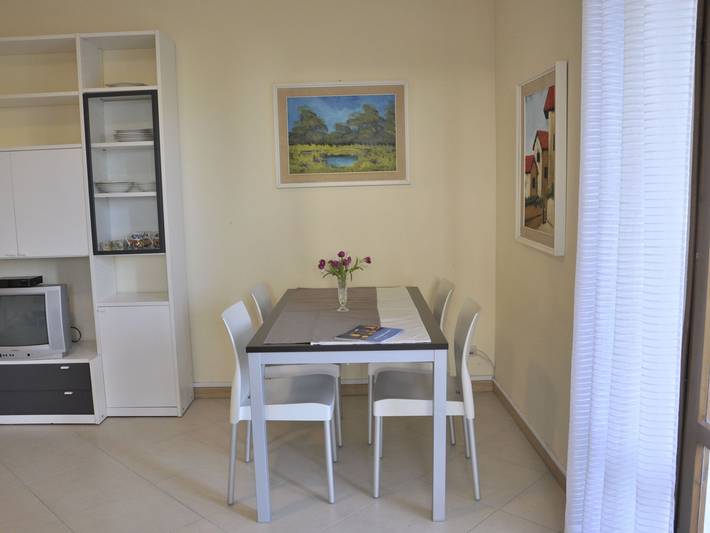 Ferienhaus für 4 Personen, mit Garten und Terrasse sowie Pool in Lazise - 4