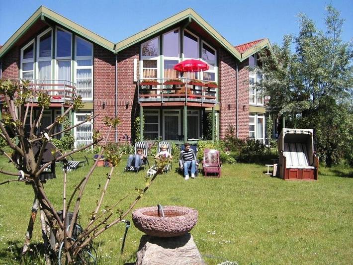 Ferienhaus für 2 Personen, mit Balkon und Garten sowie Sauna