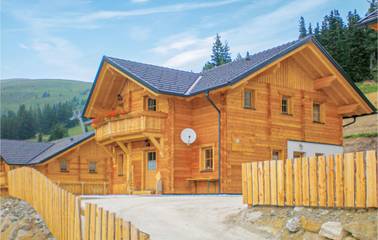 Ferienhaus für 16 Personen, mit Terrasse und Sauna sowie Garten, mit Haustier in Oberwölz