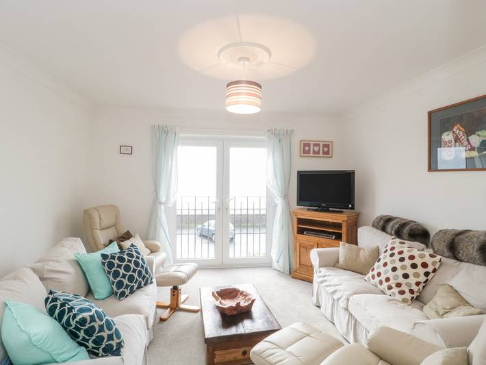 Cottage for 6 people, with Balcony and Garden in Seaton