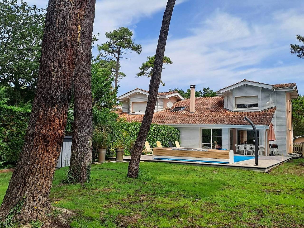 Villa mit Pool 500 m vom Strand entfernt in Moliets-Plage, Moliets-et-Maa