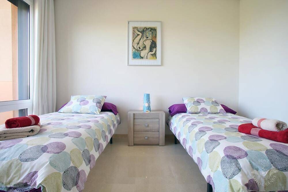 Entire apartment, 2 bedroom holiday apartment in Ribera del Marlin, Sotogrande in Sotogrande, San Roque