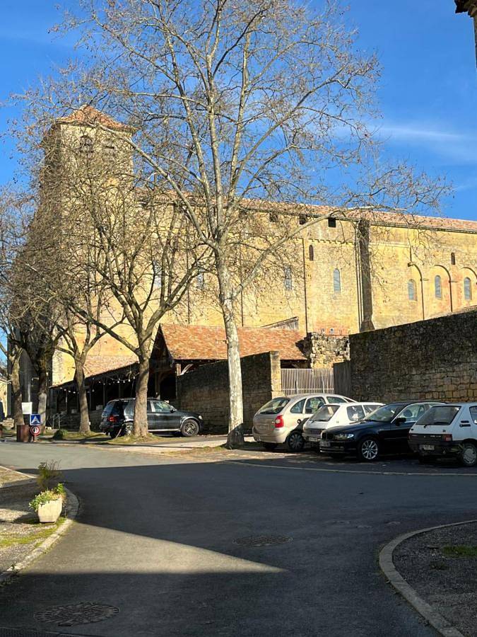 Chambre d’hôte pour 2 personnes, avec terrasse et vue à Saint-Avit-Sénieur - 3