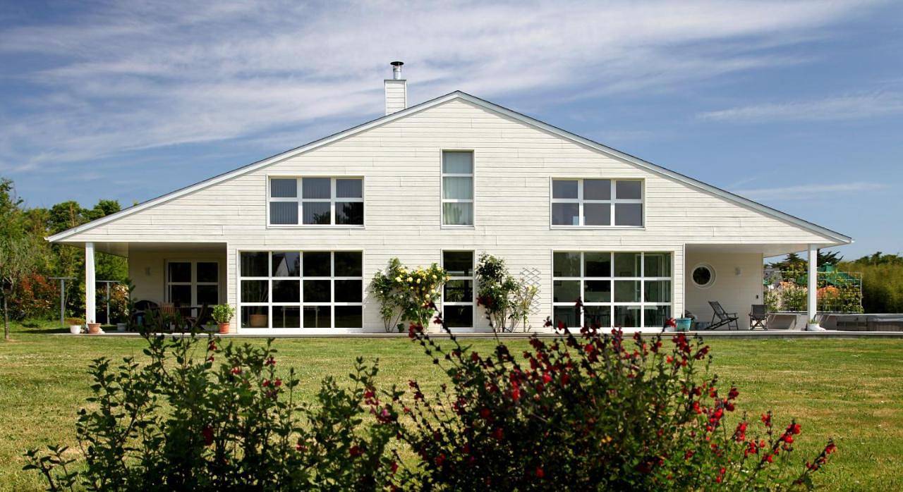 Villa with Private Pool in Pénestin, Côte des Mégalithes