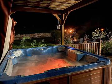 Vacation House for 10 Guests in Pittsfield (MA), Massachusetts, Picture 4