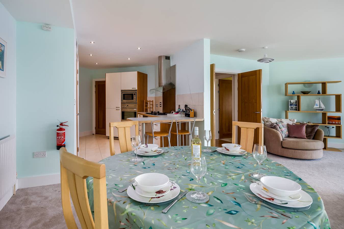 Ganze Wohnung, Marina Vista - Waterfront Views towards Brownsea Island and the Purbecks in Poole, Poole Harbour