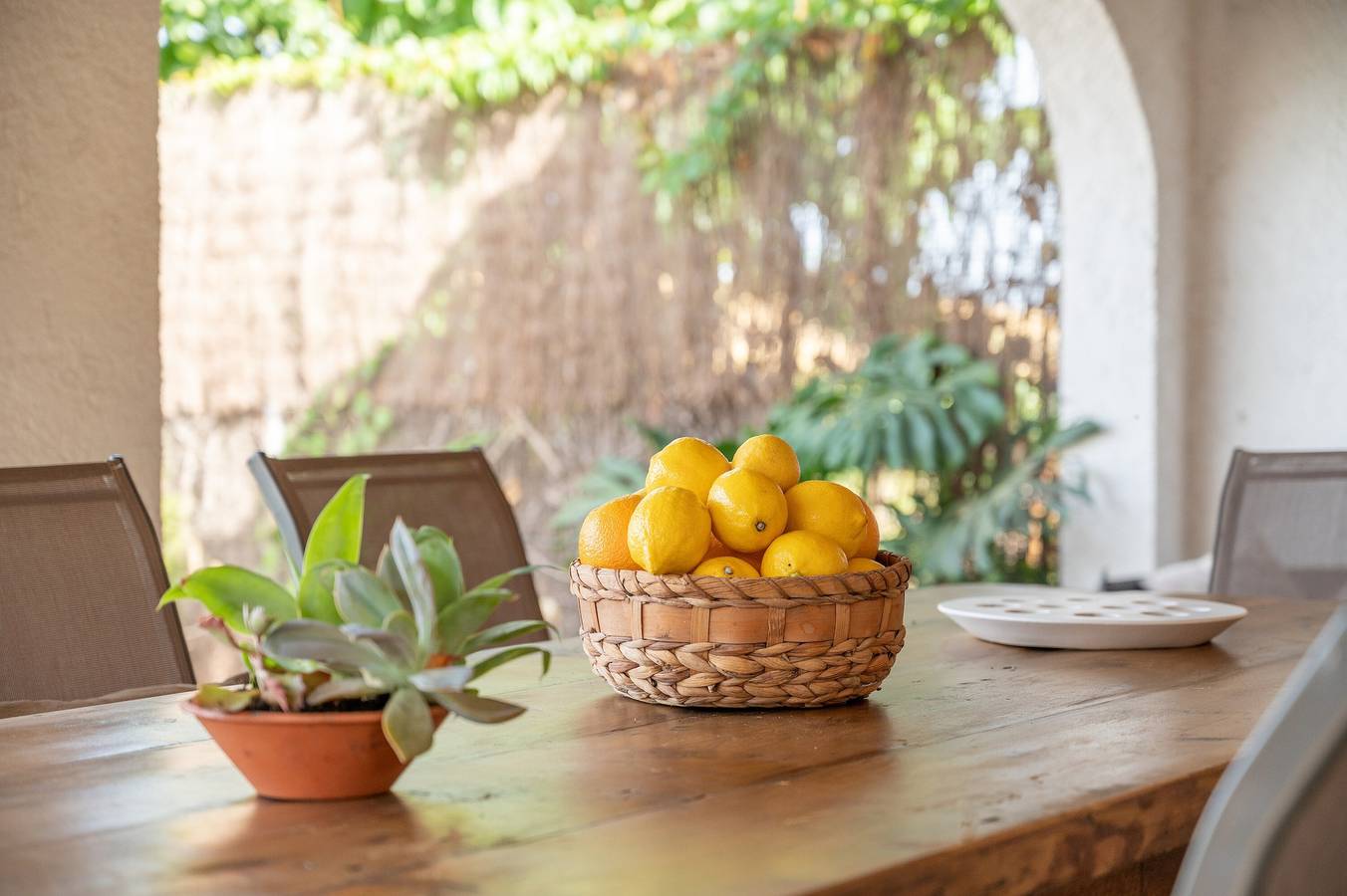 Stunning 5-bedroom Villa with Pool, Walking Distance Pollenca in Pollença Town, Pollença