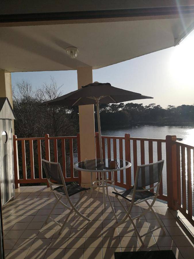 Gîte pour 4 personnes, avec Balcon et Terrasse ainsi que Jardin et Bassin pour enfant dans Port Bourgenay