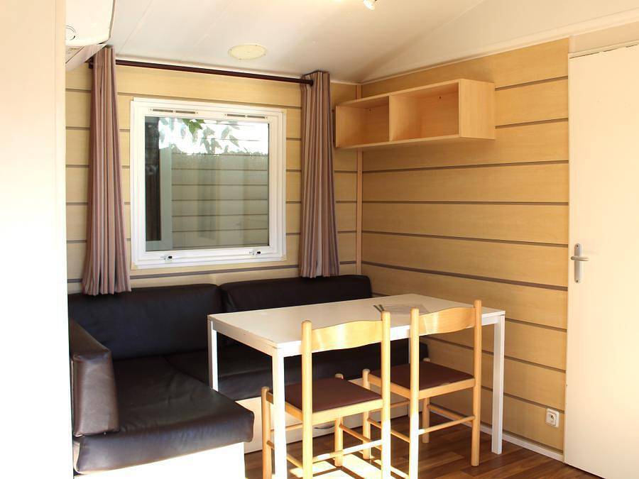 Camping La Masia - Stacaravan 6 personen - Saphir, 2 slaapkamers in Els Pins Blanes, Blanes