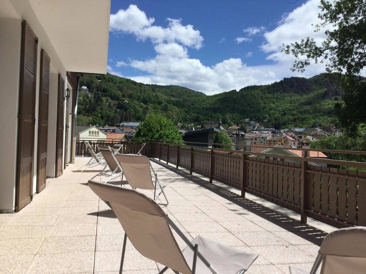 Appartement entier, Three-Bedroom Apartment in Ax-les-Thermes, Pyrénées