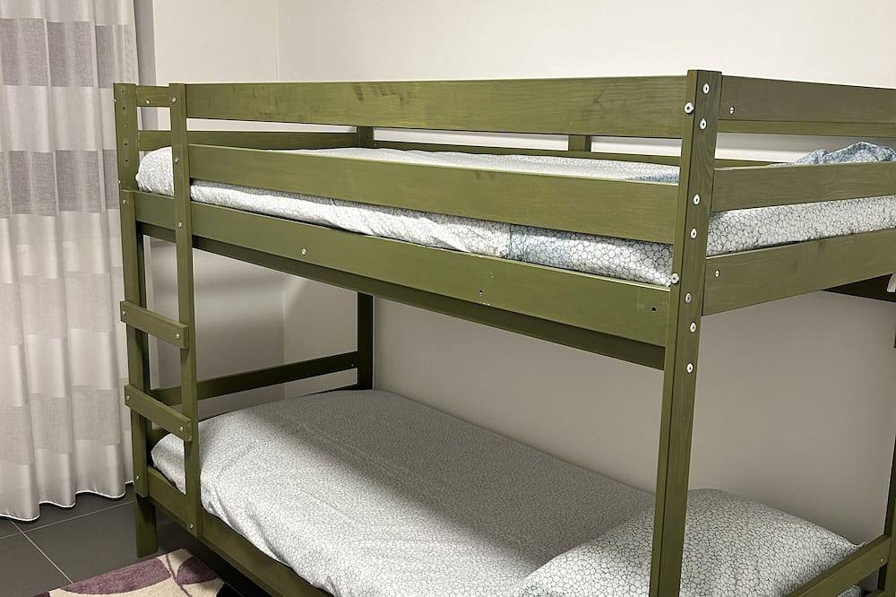 Entire Apartment at the foot of Valpolicella! in Pescantina, Provincie Verona