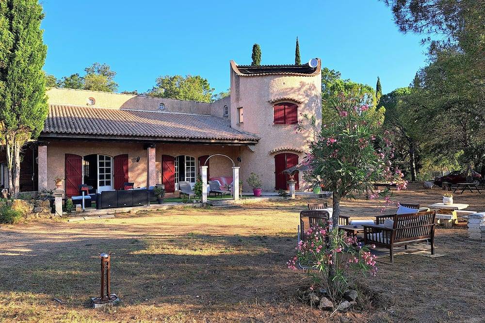 Casa vacanza a Var a partire da 447€ a notte