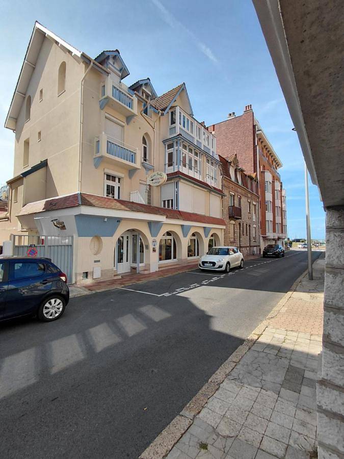 Auberge pour 2 personnes, avec Terrasse ainsi que Jardin et Vue