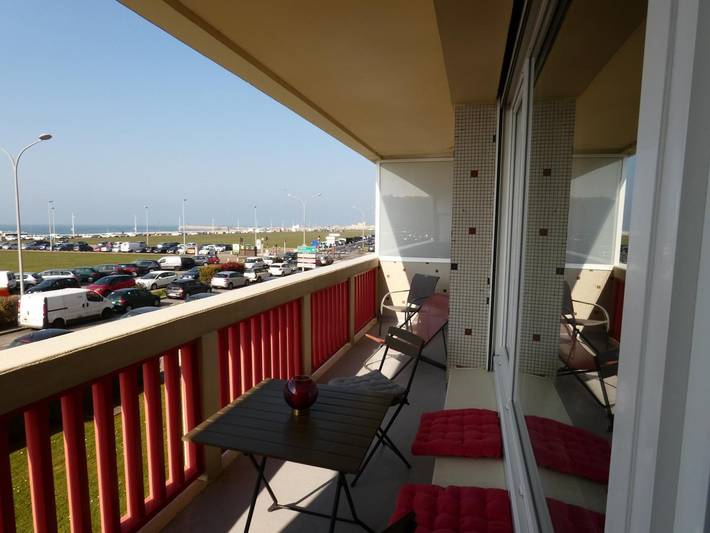 Gîte pour 4 personnes, avec terrasse dans Plage de Dieppe - 2