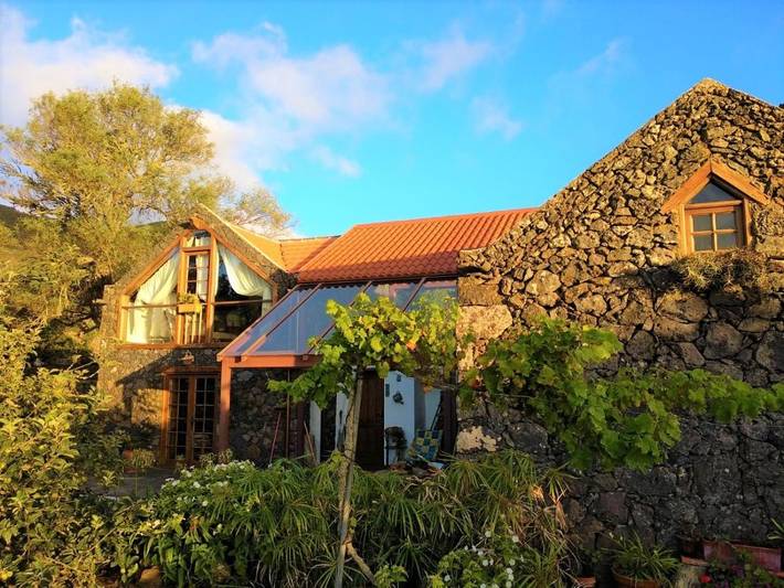 Casa rural para 4 personas, con jardín y vistas en El Hierro - 2