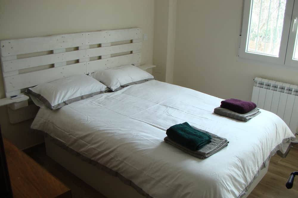 Chalet con piscina y Bbq para 10 personas in El Tiemblo, Provincia de Ávila