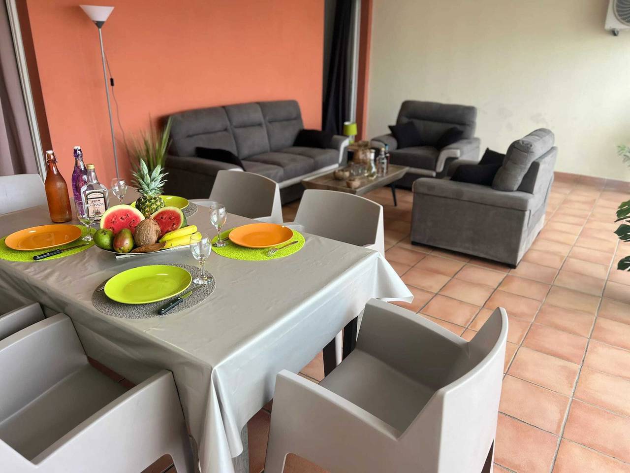 Apartamento entero, Amplio apartamento Les Trois-Îlets 90 m² vista al mar in Anse Mitan, Les Trois-Îlets