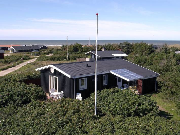Ferienhaus für 4 Personen, mit Terrasse in Nørlev Strand