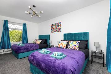 Glamping for 9 People in Leeds, West Yorkshire, Photo 4