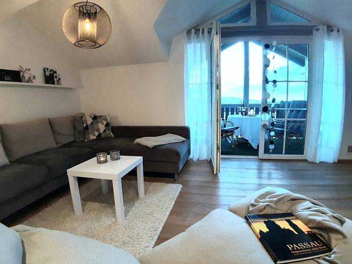 Ferienwohnung für 6 Personen, mit Balkon und Terrasse sowie Garten und Ausblick in Landkreis Freyung-Grafenau