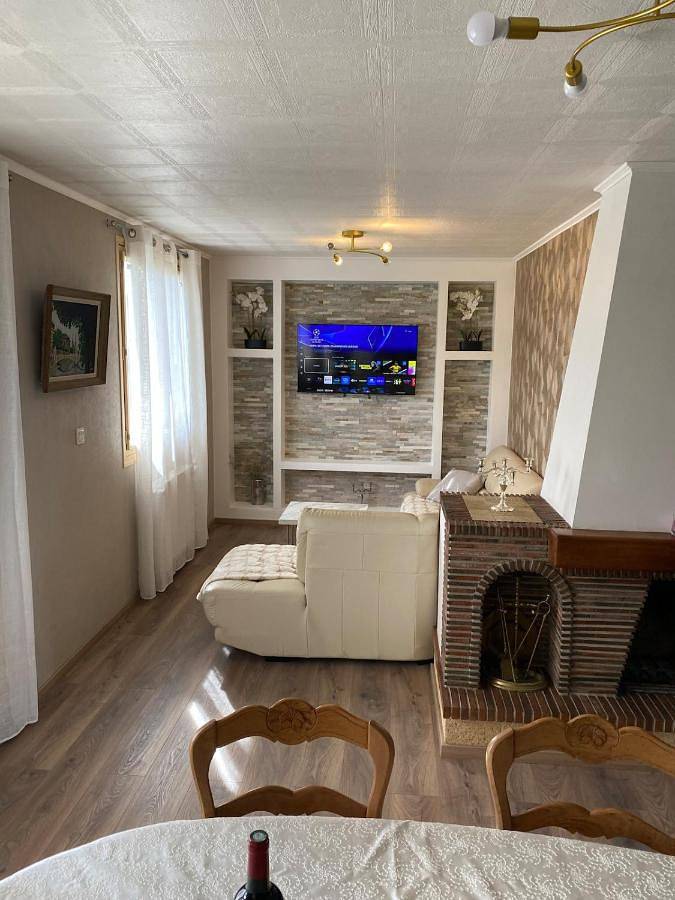 Location de vacances pour 6 personnes, avec terrasse et jardin dans Le Grand-Quevilly