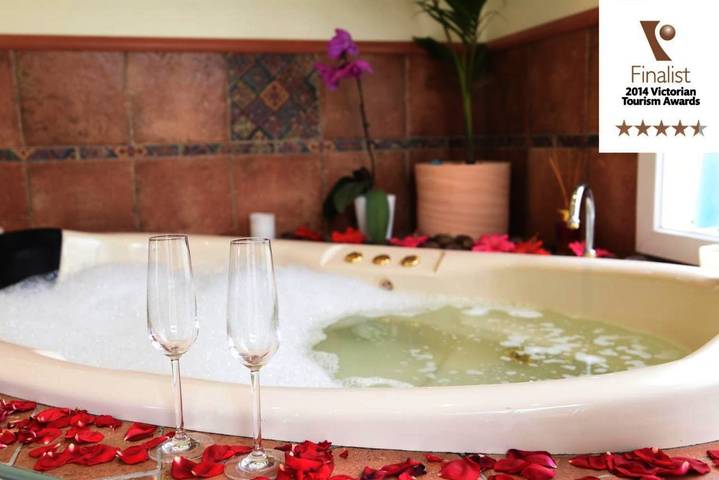 Chambre d’hôte pour 10 personnes, avec jacuzzi et jardin à Melbourne - 2