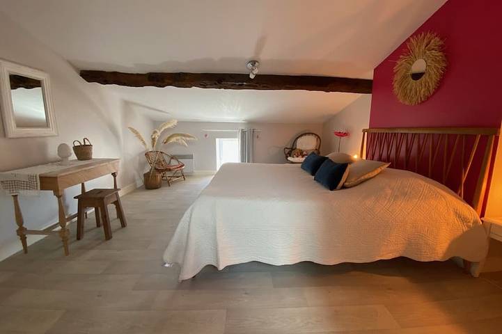 Location de vacances pour 6 personnes, avec terrasse et jardin à Saint-Hilaire-de-Villefranche - 3