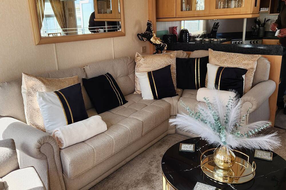 Static Caravan for 6 People in Ingoldmells, Lincolnshire