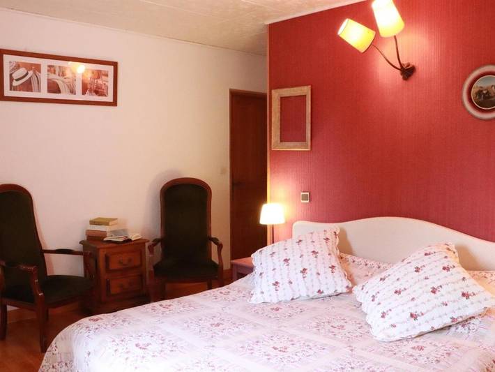 Location de vacances pour 2 personnes, avec jardin ainsi que piscine et vue, animaux acceptés à Suze-la-Rousse - 3