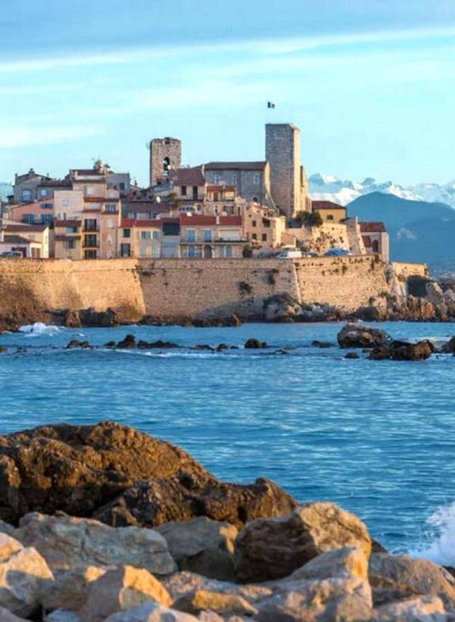 Erikantibesparadise in Antibes, Côte méditerranéenne (France)