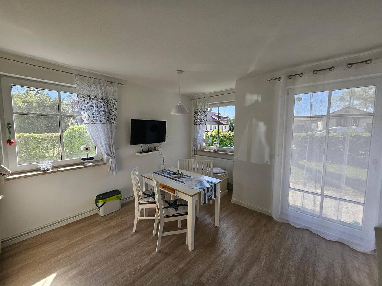 Ganze Wohnung, Strandnahe Fewo Sonneneck auf Poel mit Garten & Stellplatz in Timmendorf, Nordwestmecklenburg (Wismar und Umgebung)