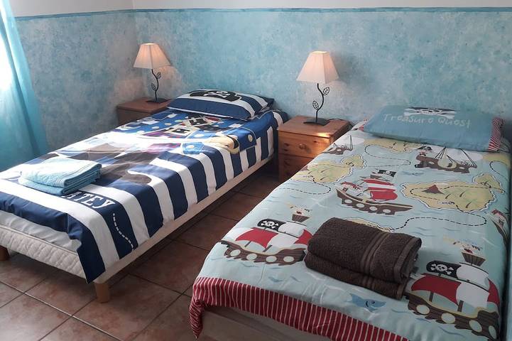 Location de vacances pour 6 personnes, avec jardin et terrasse, animaux acceptés à Cahuzac - 2