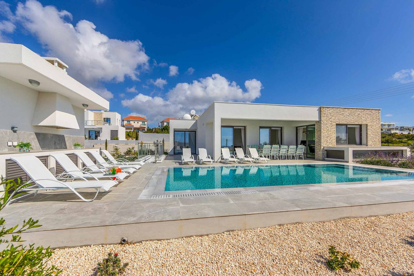 Villa Adaris in Peyia, Zuid Cyprus