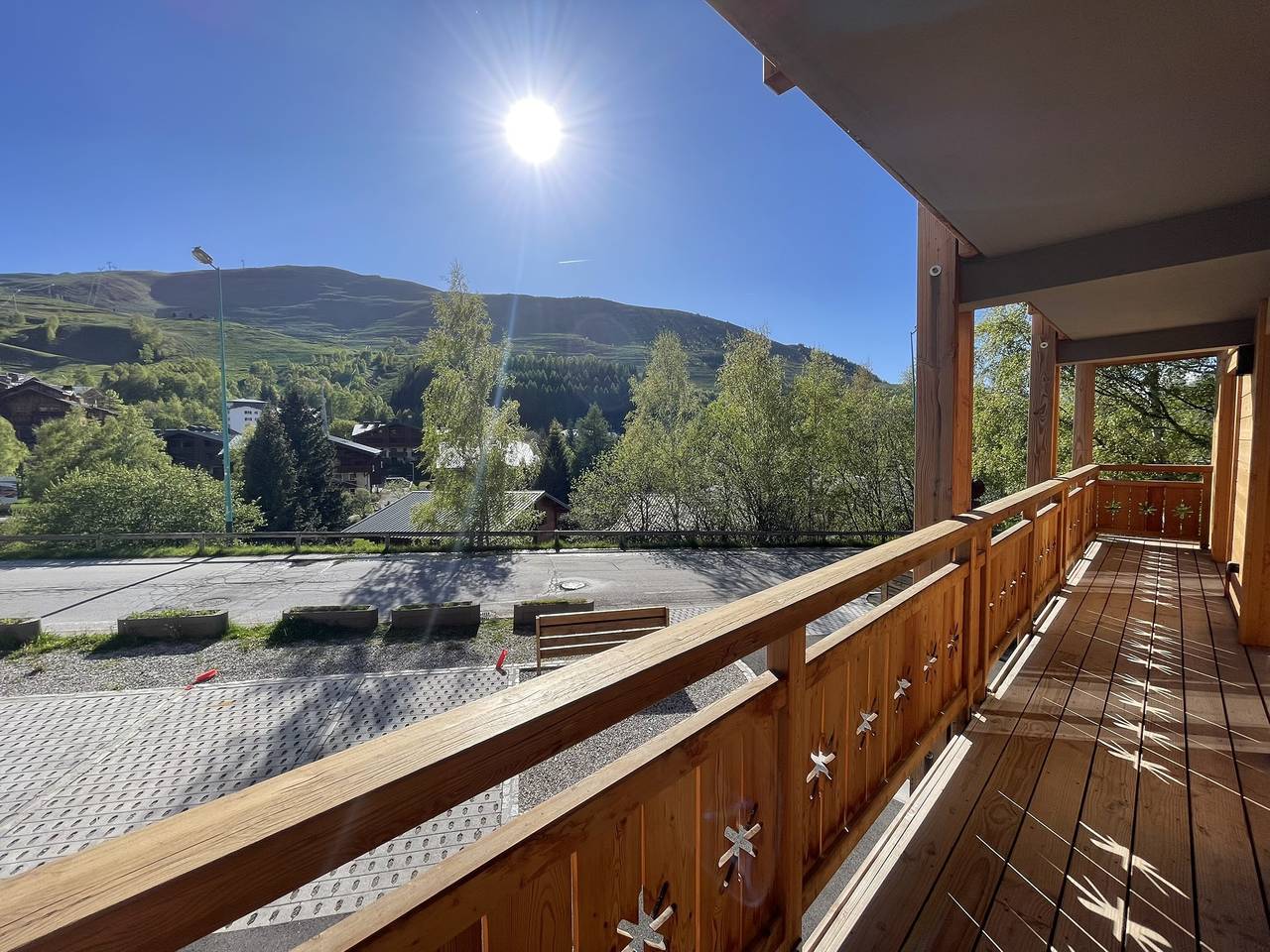 Ganze Wohnung, Appartement 'Les Vernettes' mit Bergblick und Balkon in Mont-de-Lans, Les Deux Alpes