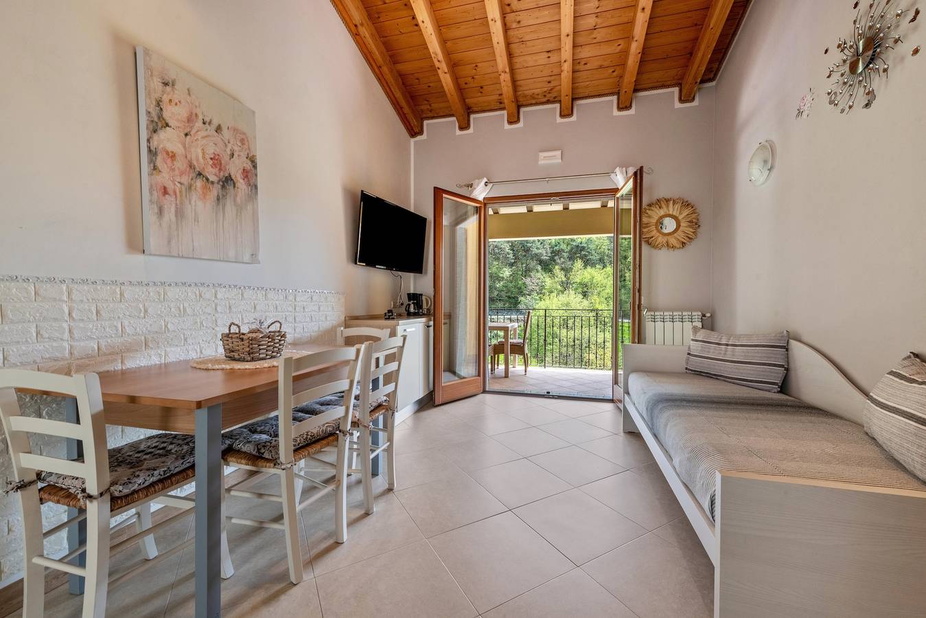 Appartamento intero, Appartamento rustico "Residence Tatiana B2" con piscina, terrazza in Tremosine, Prealpi Gardesane