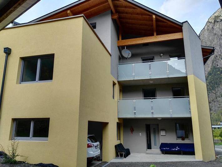 Ferienwohnung für 9 Personen, mit Terrasse