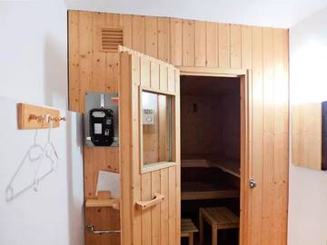 Gîte pour 6 personnes, avec sauna et balcon dans Chesières