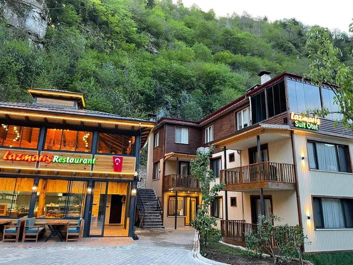Aparthotel para 2 personas, con vistas y jardín - 1