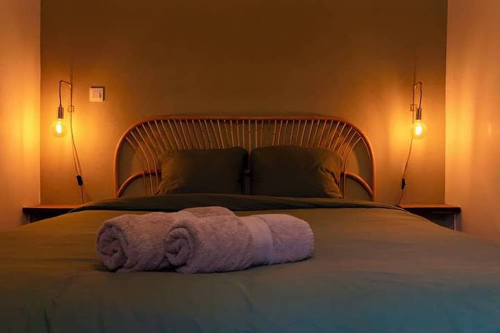Apartamento entero, Le Limoni - Air-conditioned with private patio in Brignoles, Región Brignoles