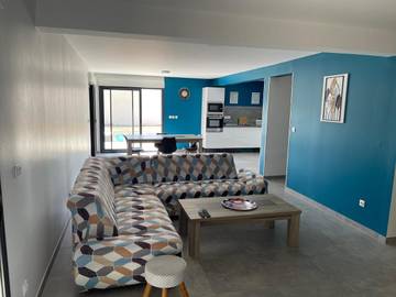 Location de vacances pour 12 personnes, avec jardin à Joué-lès-Tours