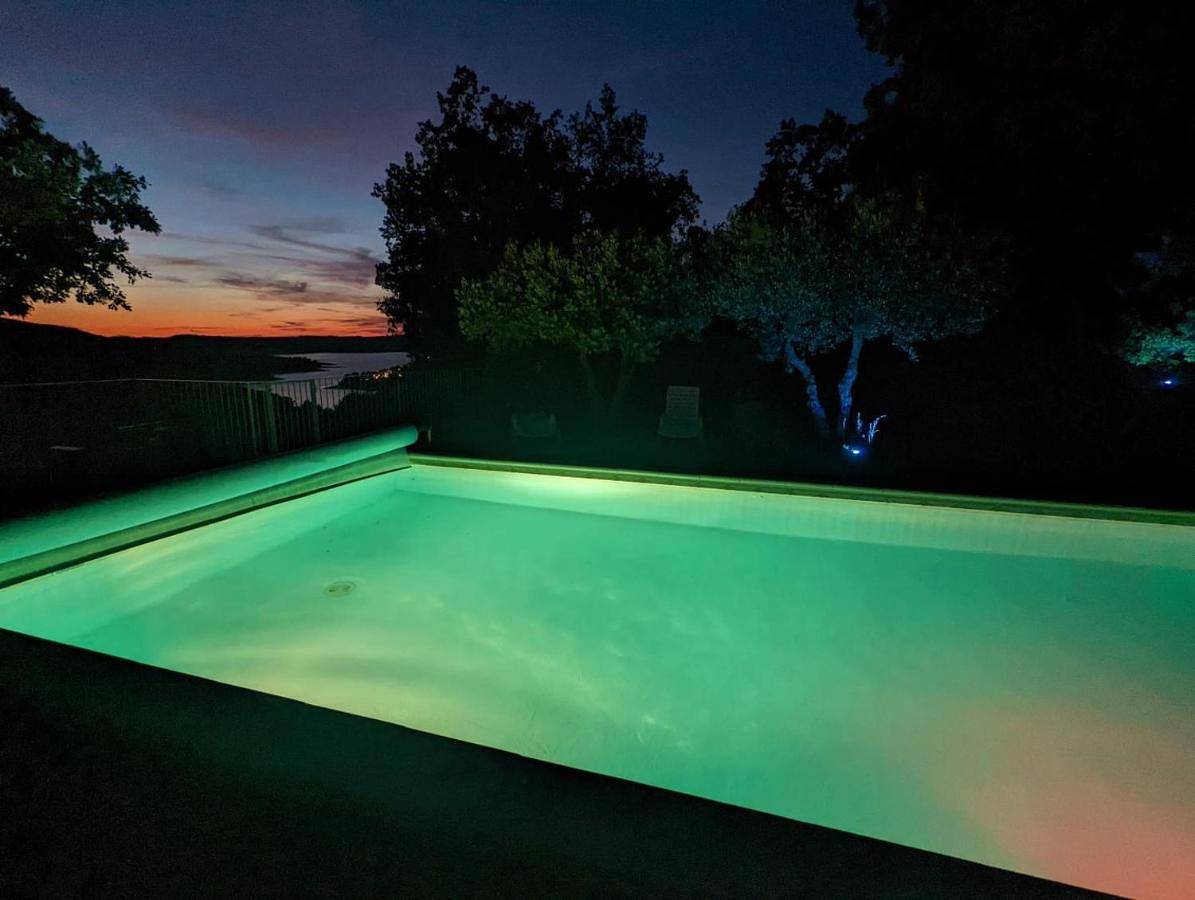 Au mas du lac piscine privée in Bauduen, Brignoles region