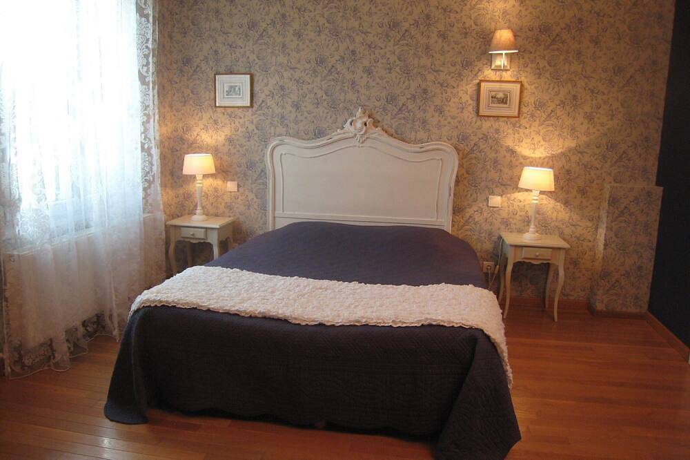 Chambre d’hôtes « Les Charmilles - Chambre Bleue » in Charny-sur-Meuse, Verdun