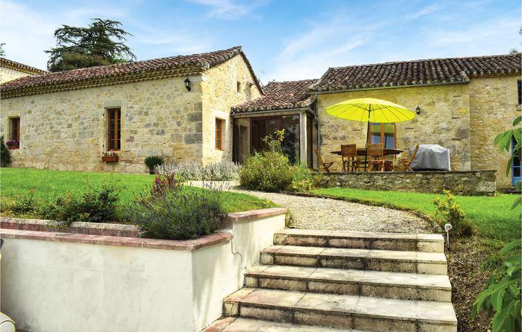 153sqft Apartment w/ Parkplatz, Pool, Garten & Internet in Bon-Encontre, Quercy