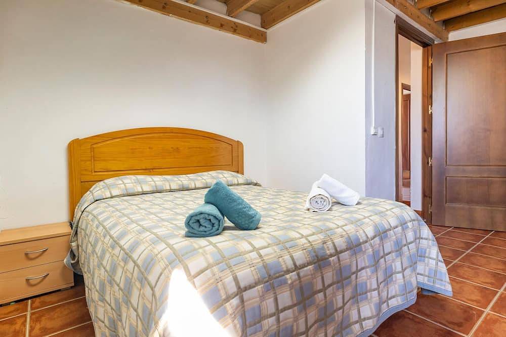 Pet friendly home in Guillena in Guillena, Sierra Morena