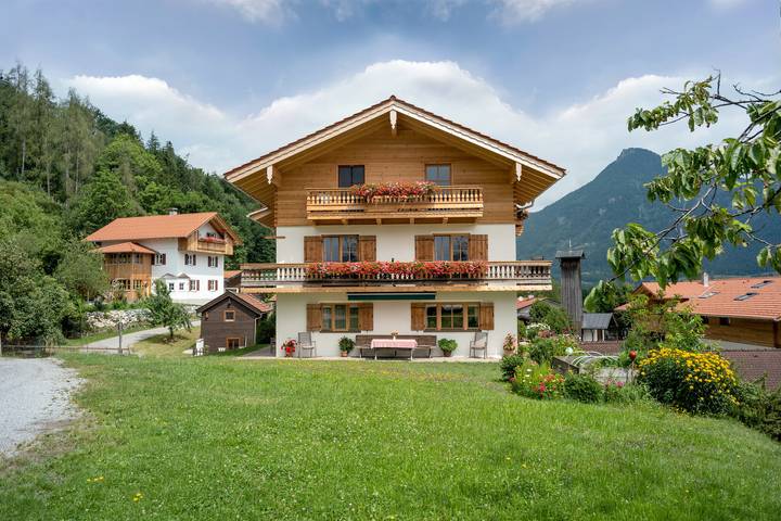 Lainthalerhof - Wohlfühl-Appartement, 25 qm mit Balkon in Oberaudorf, Bayerische Alpen