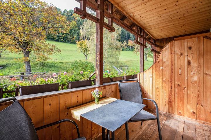 Appartamento intero, Appartamento Morgenlicht con balcone e Wi-Fi in Trodena nel parco naturale, Alto Adige
