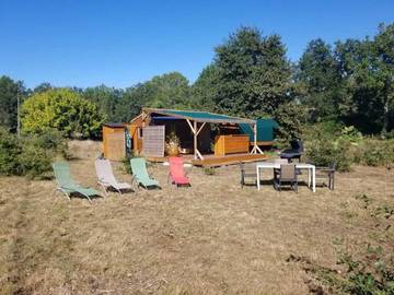 Tente pour 2 personnes, avec jardin et vue, animaux acceptés en Gironde
