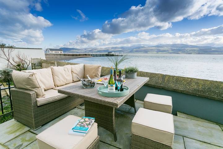 Holiday home for 12 people, with Garden in Beaumaris