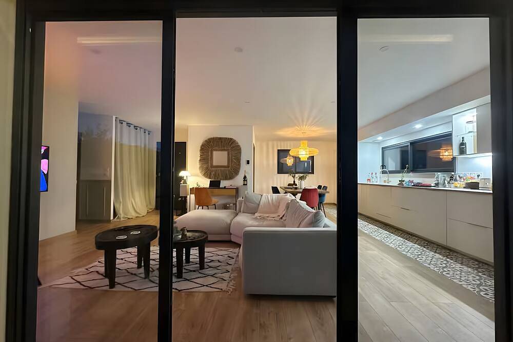 2 Chambres dans Villa Larros avec jardin privé et Wi-Fi in Gujan-Mestras, Région d'Arcachon
